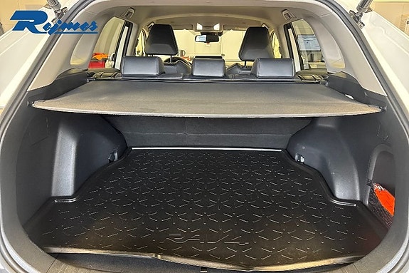 Toyota RAV4 16 of 21
