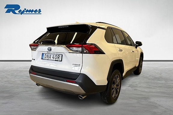 Toyota RAV4 20 of 21