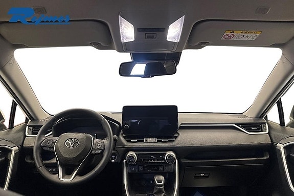 Toyota RAV4 7 of 21