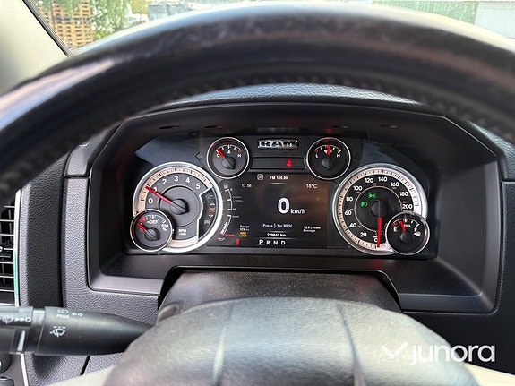 Dodge RAM 1500 13 of 20
