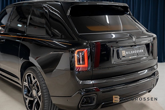 Rolls Royce Cullinan 13 of 30