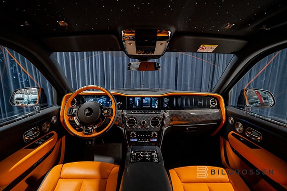 Rolls Royce Cullinan 22 of 30