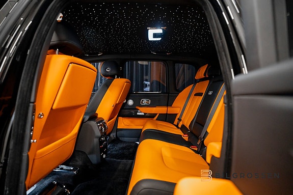Rolls Royce Cullinan 27 of 30