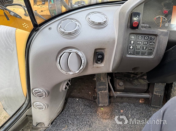 Hjullastare Volvo L60F 16 of 27