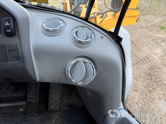 Hjullastare Volvo L60F 18 of 27