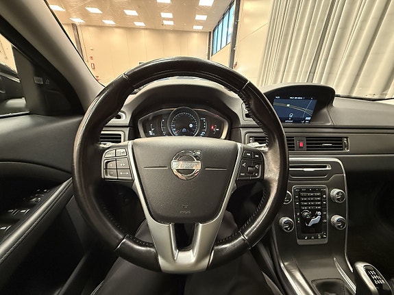 Volvo XC70 17 of 19