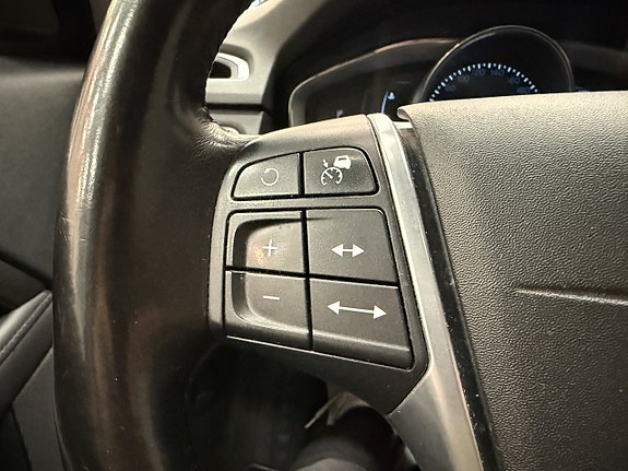 Volvo XC70 18 of 19