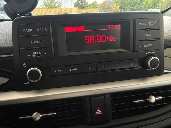 Kia Picanto 20 of 27