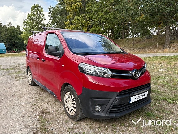 Toyota Proace 8 of 25
