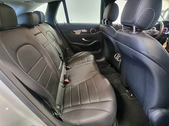 Mercedes-Benz GLC220 d 10 of 17