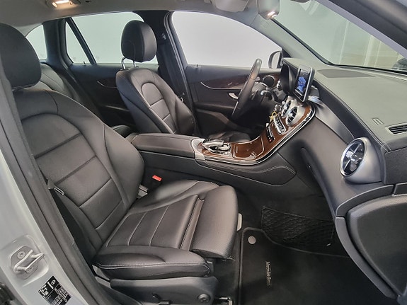 Mercedes-Benz GLC220 d 8 of 17