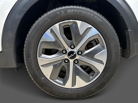Kia e-Niro 18 of 19