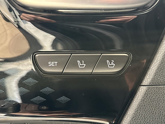 Kia e-Niro 16 of 19