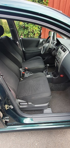Suzuki Liana 7 of 9