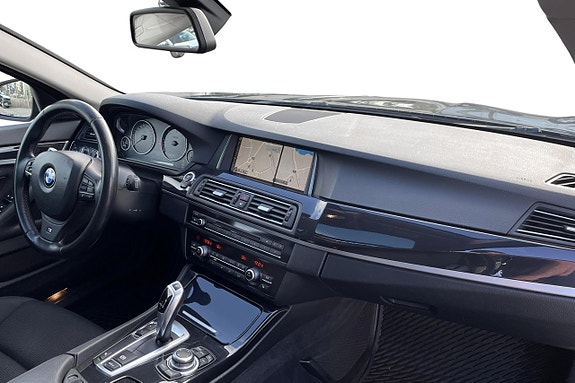 BMW 520d 16 of 28