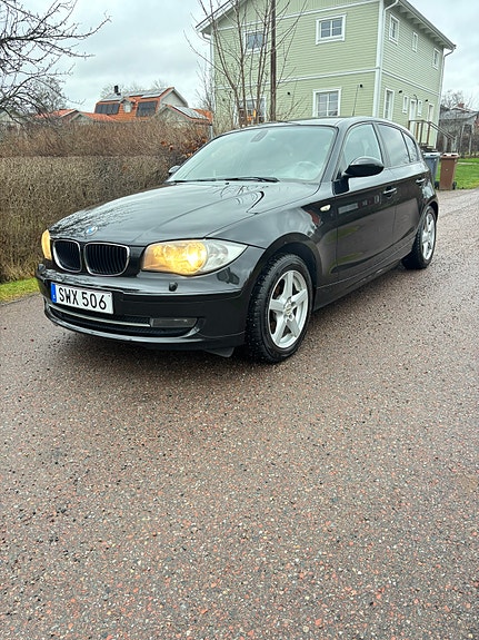 BMW 116i 3 of 3