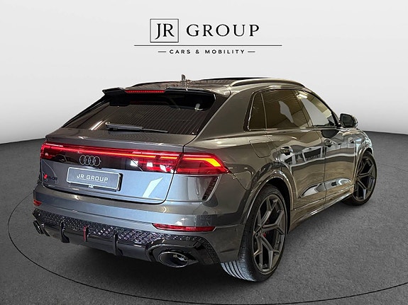 Audi RS Q8 6 of 12