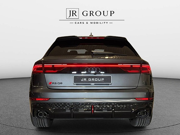 Audi RS Q8 5 of 12