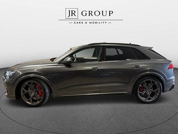 Audi RS Q8 3 of 12