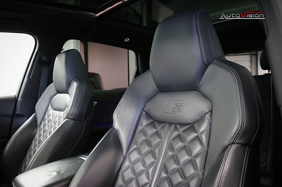 Audi Q7 27 of 30