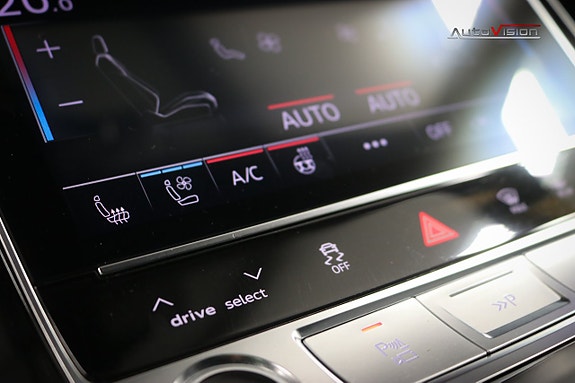 Audi Q7 25 of 30