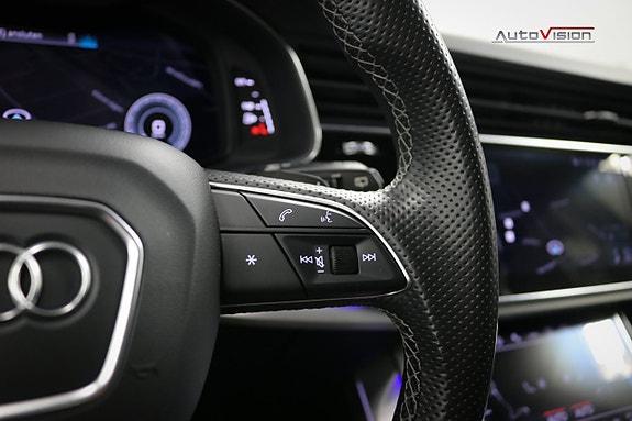 Audi Q7 23 of 30