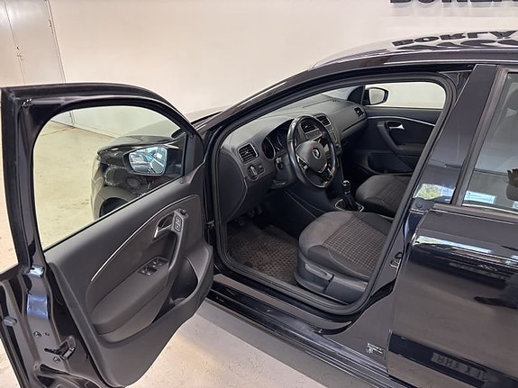 Volkswagen Polo 6 of 9