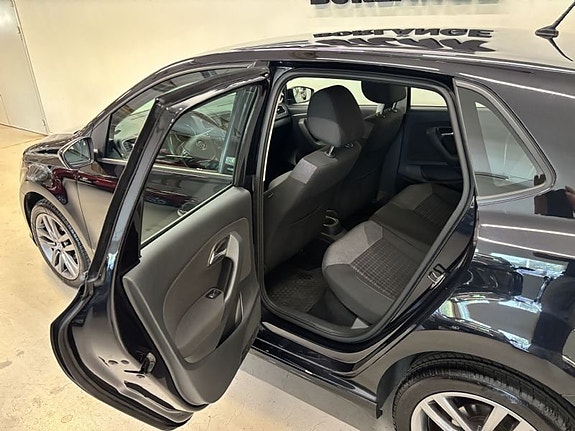 Volkswagen Polo 7 of 9