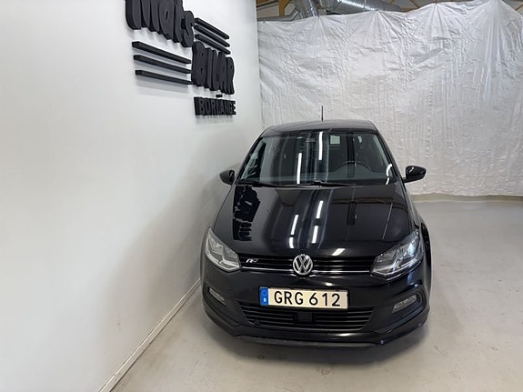 Volkswagen Polo 2 of 9