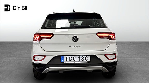 Volkswagen T-Roc 5 of 12
