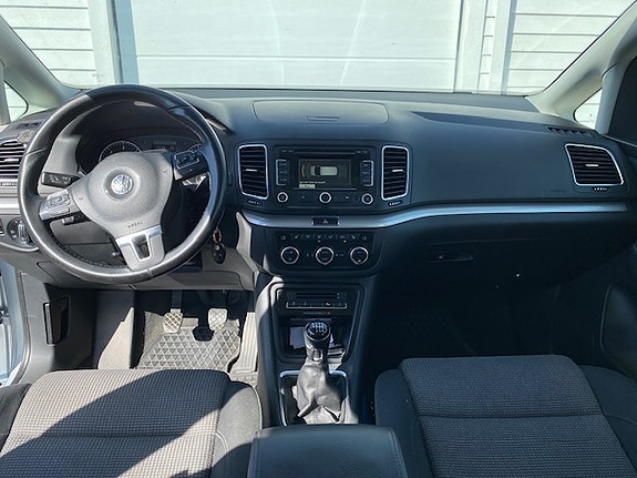 Volkswagen Sharan 5 of 6