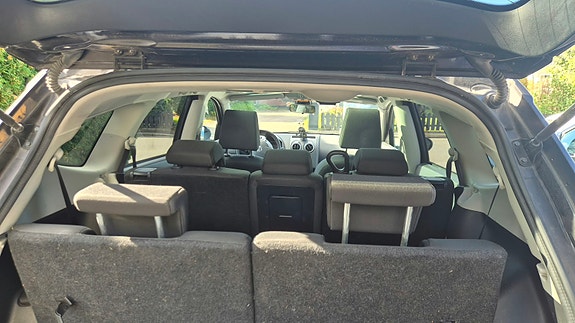 Nissan Qashqai+2 8 of 12