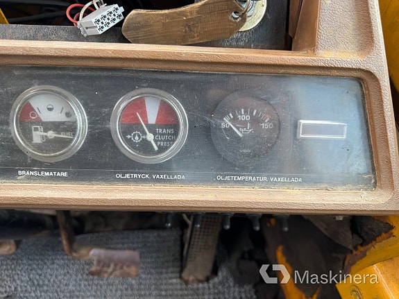 Hjullastare Ford A-62 med redskap 18 of 27