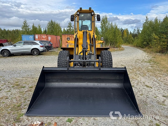 Hjullastare Ford A-62 med redskap 8 of 27