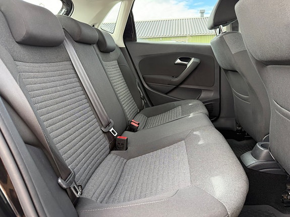 Volkswagen Polo 13 of 20