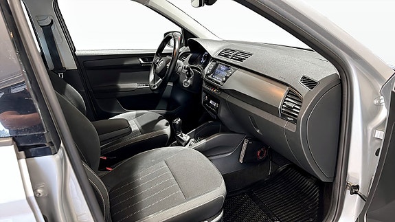 Skoda Fabia 11 of 13