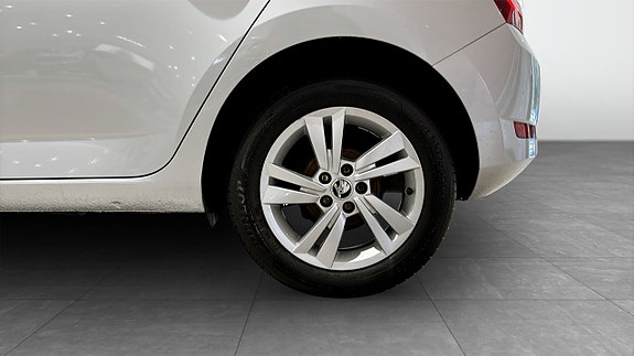 Skoda Fabia 6 of 13