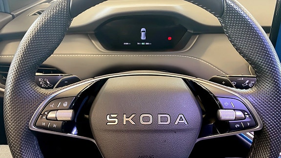 Skoda Enyaq 19 of 21