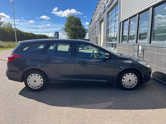 Ford Focus 21 of 21