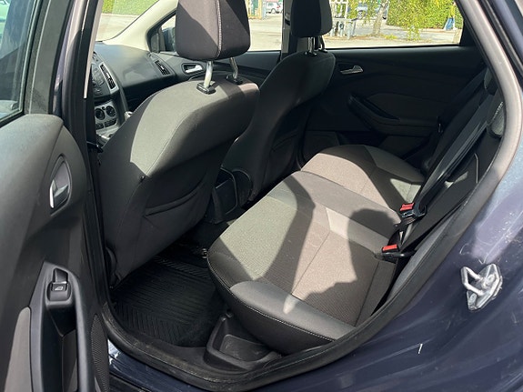 Ford Focus 20 of 21