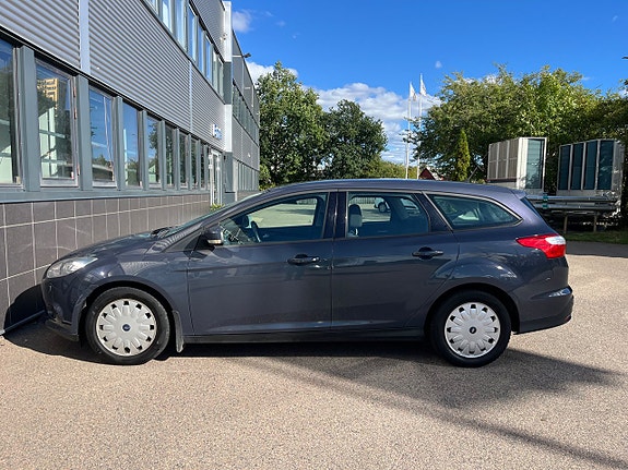 Ford Focus 8 of 21