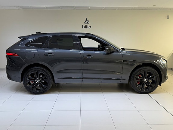 Jaguar F-PACE 6 of 22