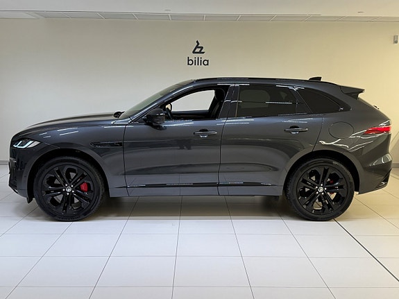 Jaguar F-PACE 3 of 22