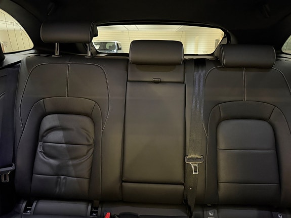 Jaguar F-PACE 17 of 22