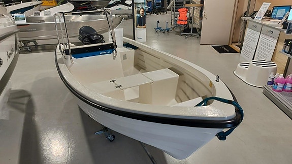 Cremo 410 SC + Yamaha F15 3 of 4