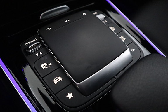 Mercedes-Benz EQB300 22 of 25