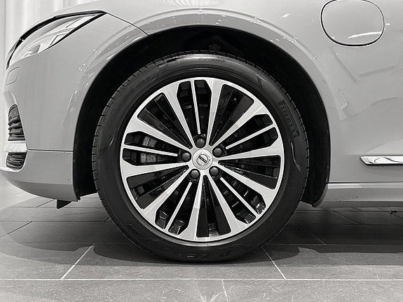 Volvo V90 6 of 14