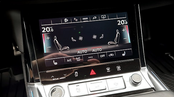 Audi Q8 16 of 18