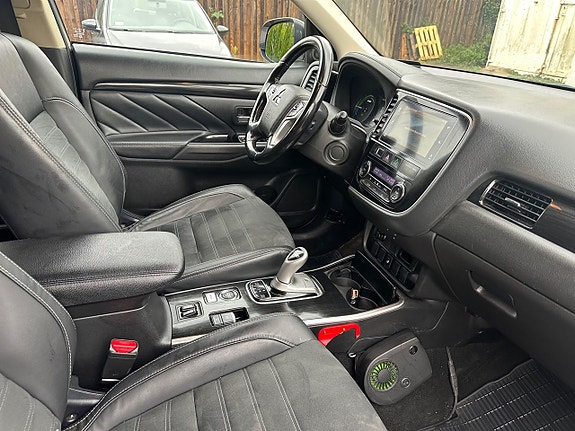 Mitsubishi Outlander 7 of 13