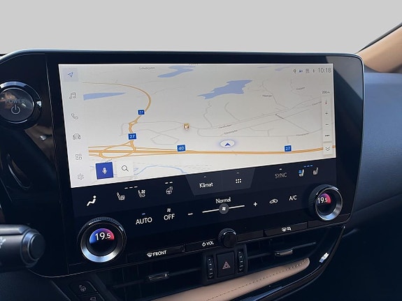 Lexus NX450h+ 14 of 24